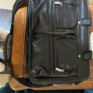 Mens leather briefcase